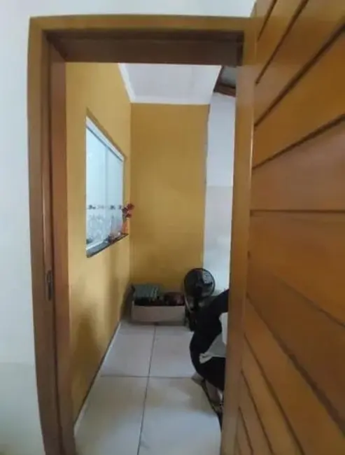 Foto 3 de Casa com 2 quartos à venda, 250m2 em Jardim Continental II, Taubate - SP