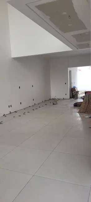 Foto 3 de Casa de Condomínio com 3 quartos à venda, 163m2 em Residencial Maricá, Pindamonhangaba - SP