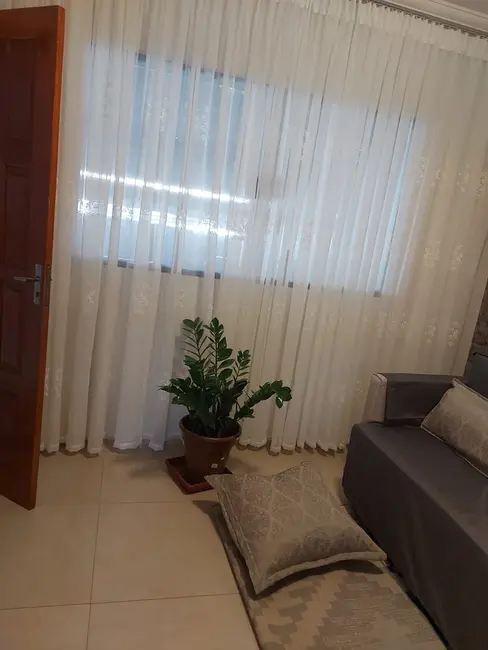 Foto 5 de Casa com 2 quartos à venda, 109m2 em Vista Alegre, Taubate - SP