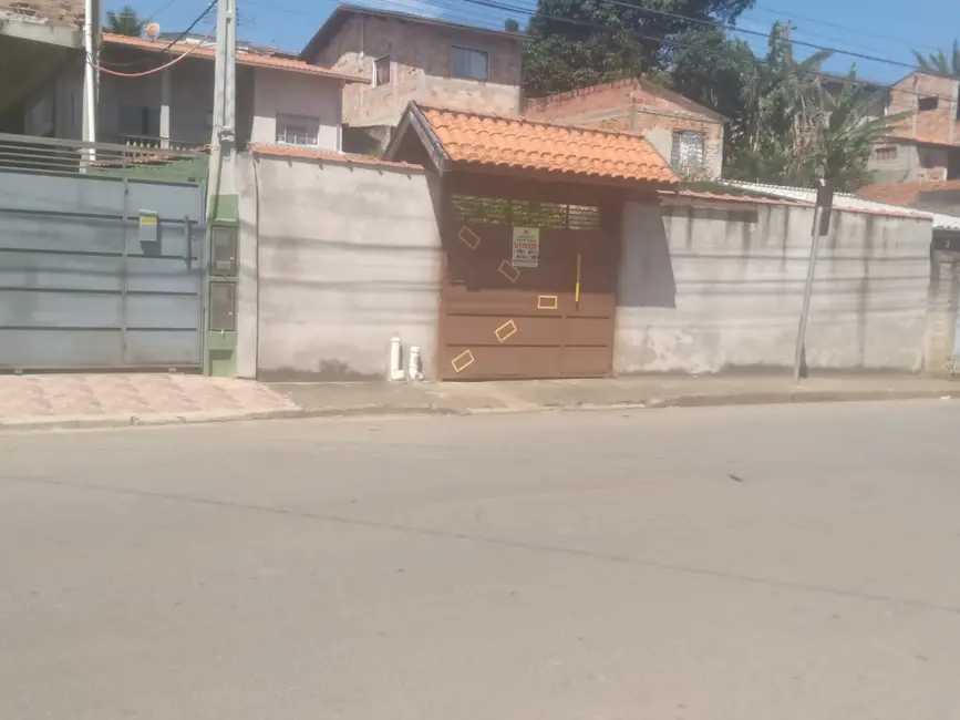 Foto 1 de Casa à venda, 400m2 em Chácara São Silvestre, Taubate - SP