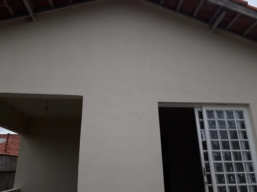 Foto 2 de Casa com 2 quartos à venda, 87m2 em Vila Rica, Pindamonhangaba - SP