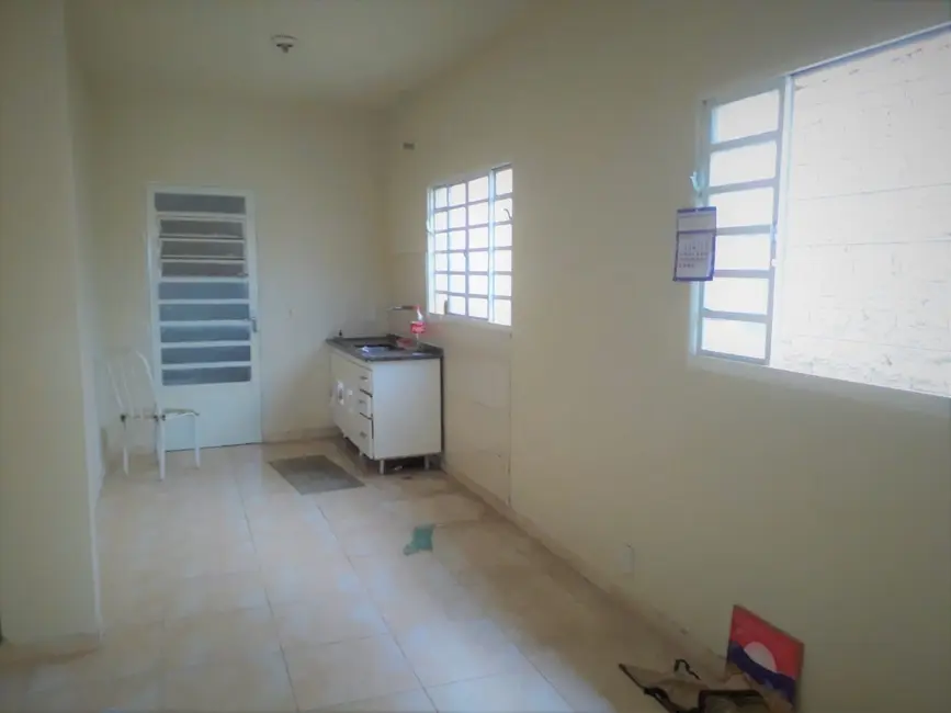 Foto 4 de Casa com 2 quartos à venda, 87m2 em Vila Rica, Pindamonhangaba - SP