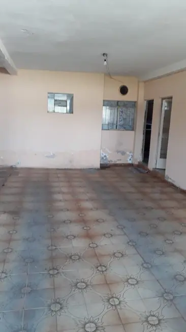 Sobrado com 2 quartos à venda, 123m2 em Potim - SP - imagem 2 Foto 2 de Sobrado com 2 quartos à venda, 123m2 em Potim - SP