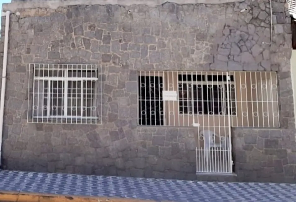 Foto 1 de Casa com 2 quartos à venda, 65m2 em Aparecida - SP