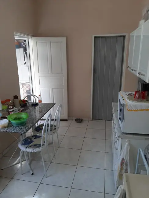 Casa com 2 quartos à venda, 65m2 em Aparecida - SP - imagem 3 Foto 3 de Casa com 2 quartos à venda, 65m2 em Aparecida - SP