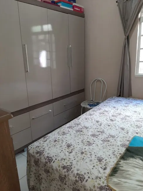 Casa com 2 quartos à venda, 65m2 em Aparecida - SP - imagem 4 Foto 4 de Casa com 2 quartos à venda, 65m2 em Aparecida - SP