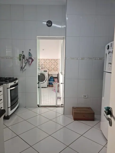 Casa de Condomínio com 3 quartos à venda, 230m2 em Pindamonhangaba - SP - imagem 9 Foto 9 de Casa de Condomínio com 3 quartos à venda, 230m2 em Pindamonhangaba - SP