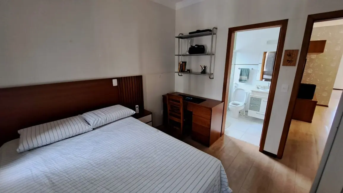 Foto 5 de Casa de Condomínio com 3 quartos à venda, 248m2 em Sao Jose Dos Campos - SP