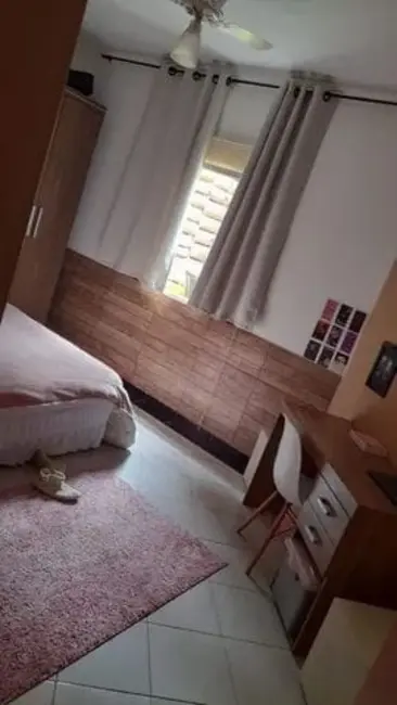 Casa com 3 quartos à venda, 300m2 em Taubate - SP - imagem 5 Foto 5 de Casa com 3 quartos à venda, 300m2 em Taubate - SP