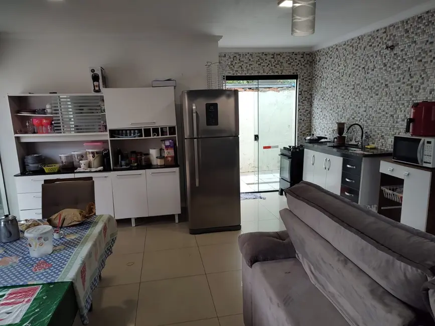 Foto 2 de Casa com 3 quartos à venda, 200m2 em Centro, Taubate - SP