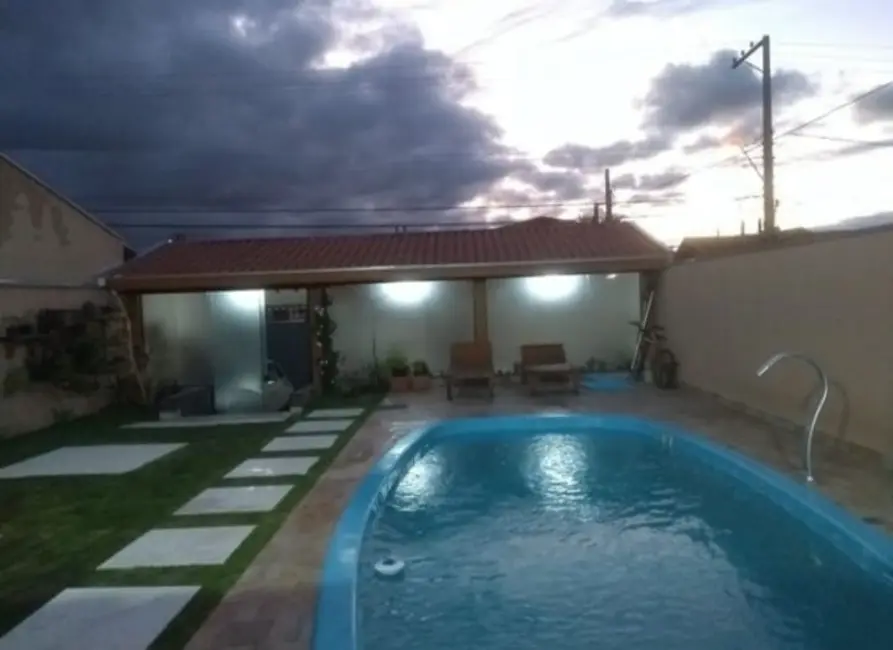 Foto 1 de Casa com 1 quarto à venda, 250m2 em Residencial e Comercial Cidade Jardim, Pindamonhangaba - SP