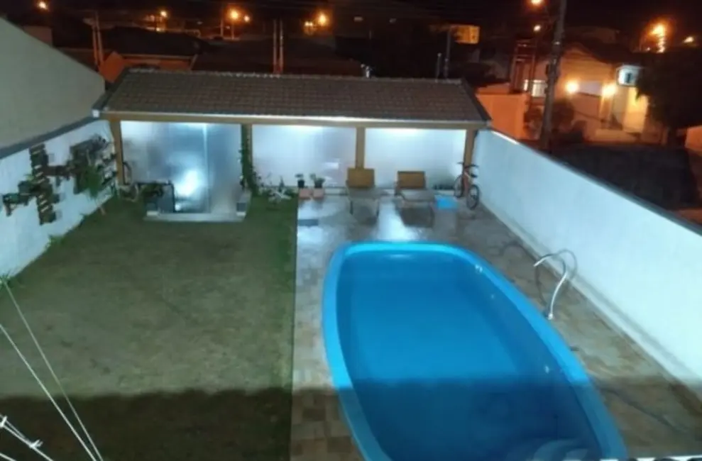 Foto 2 de Casa com 1 quarto à venda, 250m2 em Residencial e Comercial Cidade Jardim, Pindamonhangaba - SP