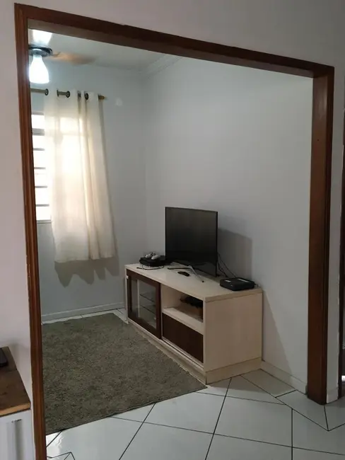 Foto 8 de Casa com 2 quartos à venda em Vila São José, Taubate - SP