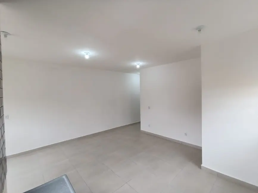 Foto 9 de Casa com 2 quartos à venda, 147m2 em Vila Bela, Taubate - SP