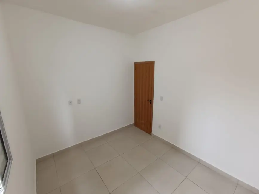 Foto 2 de Casa com 2 quartos à venda, 147m2 em Vila Bela, Taubate - SP
