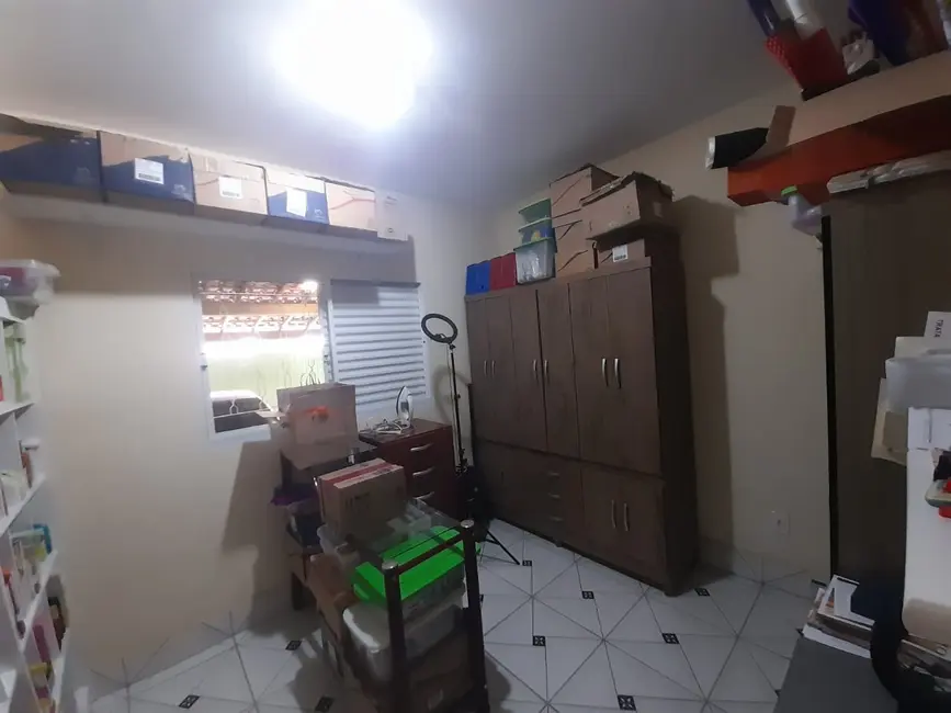 Foto 2 de Casa com 2 quartos à venda, 115m2 em Tremembe - SP