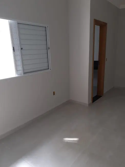 Foto 2 de Casa com 3 quartos à venda, 85m2 em Residencial Jardim Aurora, Pindamonhangaba - SP