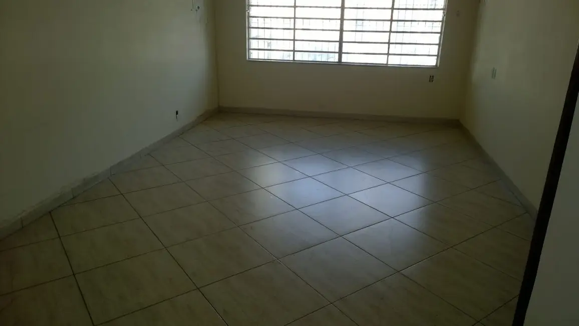 Foto 5 de Casa com 3 quartos à venda, 156m2 em Taubate - SP