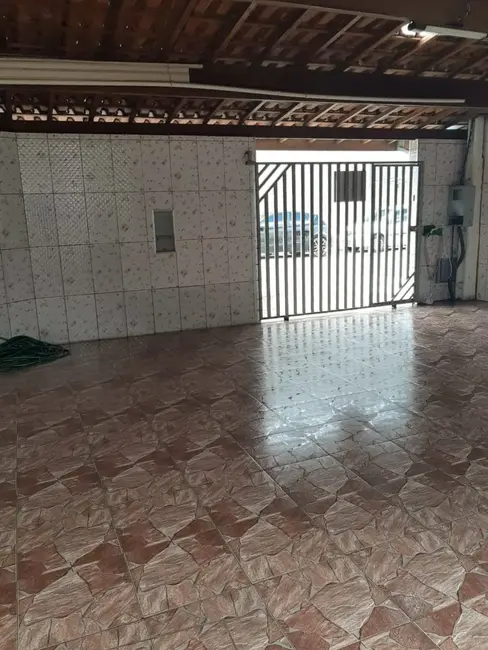 Foto 8 de Sobrado com 3 quartos à venda, 125m2 em Parque São Cristóvão, Taubate - SP