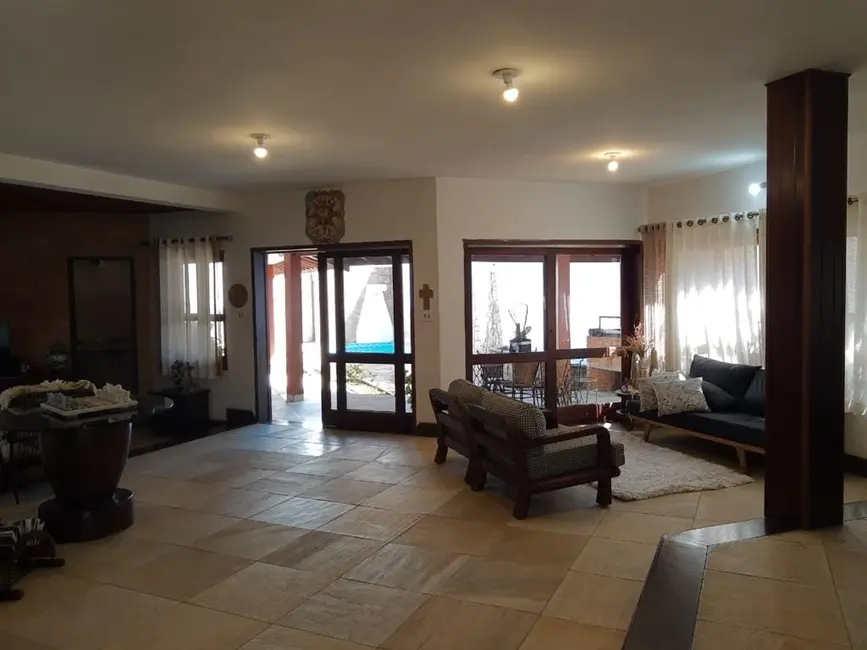 Foto 2 de Casa com 3 quartos à venda, 350m2 em Jardim das Nações, Taubate - SP