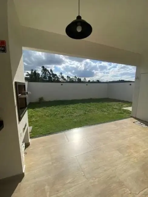 Foto 1 de Casa de Condomínio com 3 quartos à venda, 202m2 em Taubate - SP