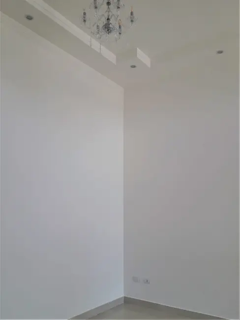 Foto 3 de Casa de Condomínio com 3 quartos à venda em Parque São Cristóvão, Taubate - SP