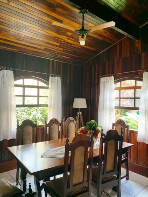 Foto 6 de Casa com 3 quartos à venda, 370m2 em Jardim Residencial Doutor Lessa, Pindamonhangaba - SP