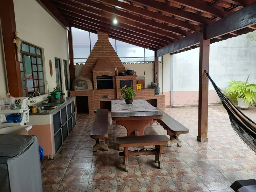Foto 22 de Casa à venda, 260m2 em Crispim, Pindamonhangaba - SP