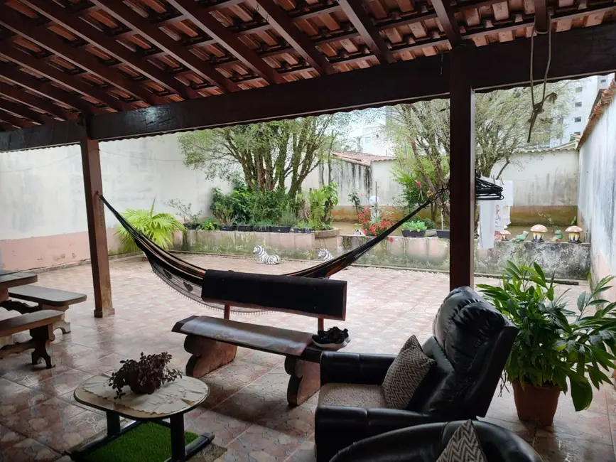 Foto 21 de Casa à venda, 260m2 em Crispim, Pindamonhangaba - SP