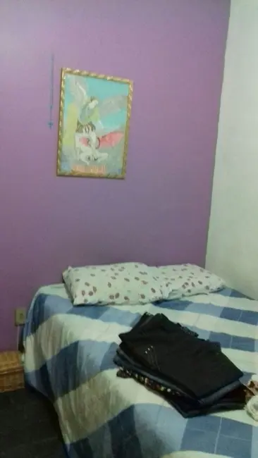 Sobrado com 3 quartos à venda, 250m2 em Aparecida - SP - imagem 8 Foto 8 de Sobrado com 3 quartos à venda, 250m2 em Aparecida - SP