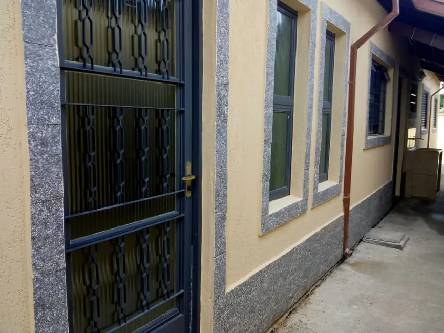 Foto 1 de Casa com 3 quartos à venda, 82m2 em Jardim Gurilândia, Taubate - SP