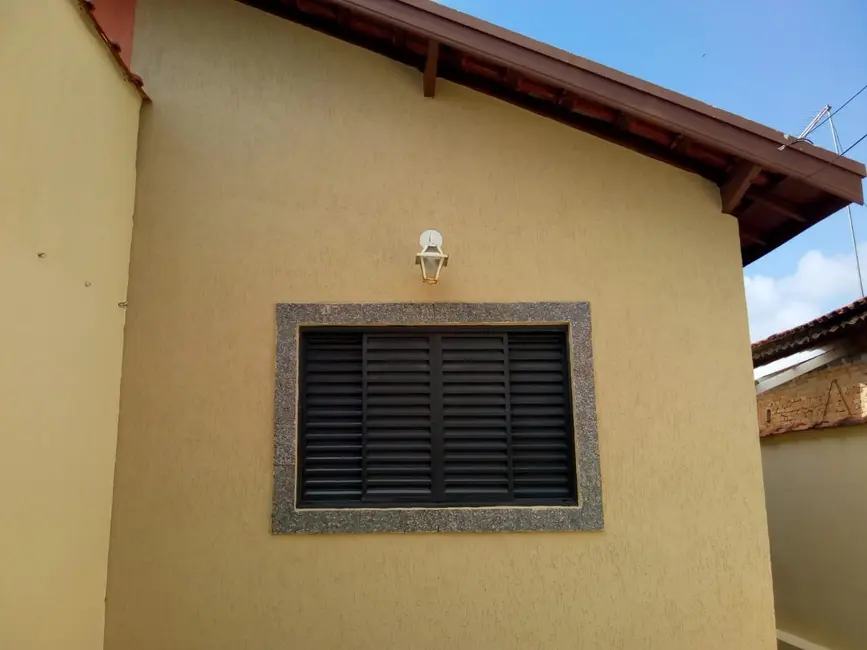 Foto 3 de Casa com 3 quartos à venda, 82m2 em Jardim Gurilândia, Taubate - SP