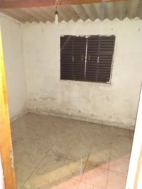 Foto 9 de Casa com 2 quartos à venda, 36m2 em Conjunto Habitacional Terra dos Ipês II (Fase I), Pindamonhangaba - SP