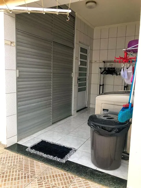 Foto 5 de Sobrado com 2 quartos à venda, 435m2 em Pindamonhangaba - SP