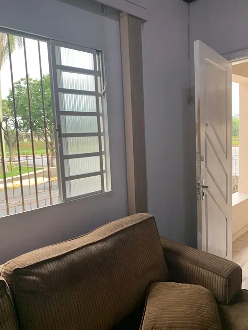 Foto 3 de Casa com 3 quartos à venda, 90m2 em Pindamonhangaba - SP