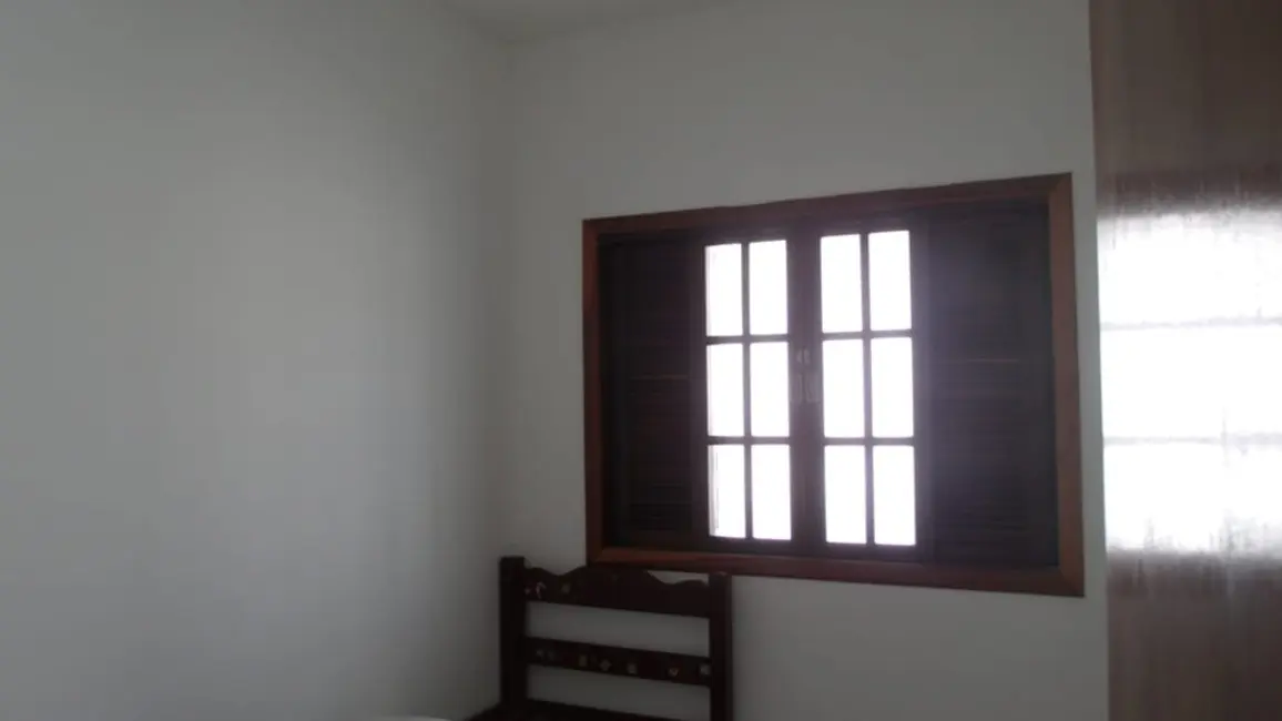 Foto 3 de Casa com 3 quartos à venda, 150m2 em Residencial Campo Belo, Pindamonhangaba - SP