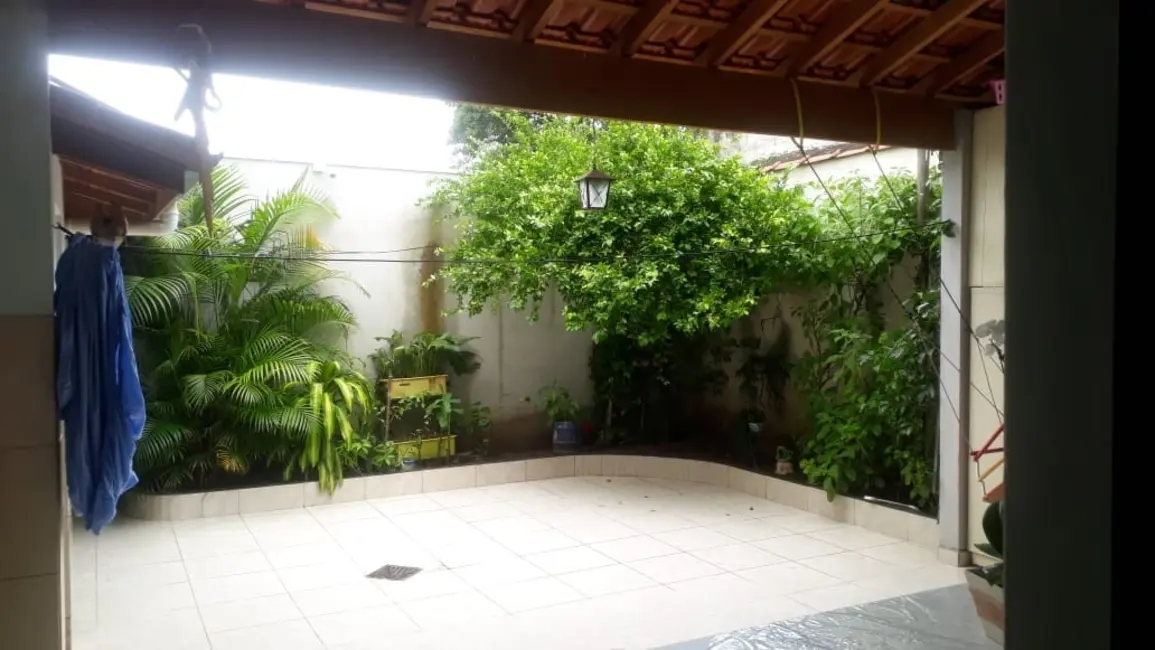 Foto 9 de Sobrado com 2 quartos à venda em Potim - SP