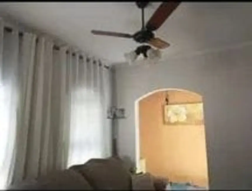 Casa com 3 quartos à venda, 250m2 em Parque Senhor do Bonfim, Taubate - SP - imagem 3 Foto 3 de Casa com 3 quartos à venda, 250m2 em Parque Senhor do Bonfim, Taubate - SP