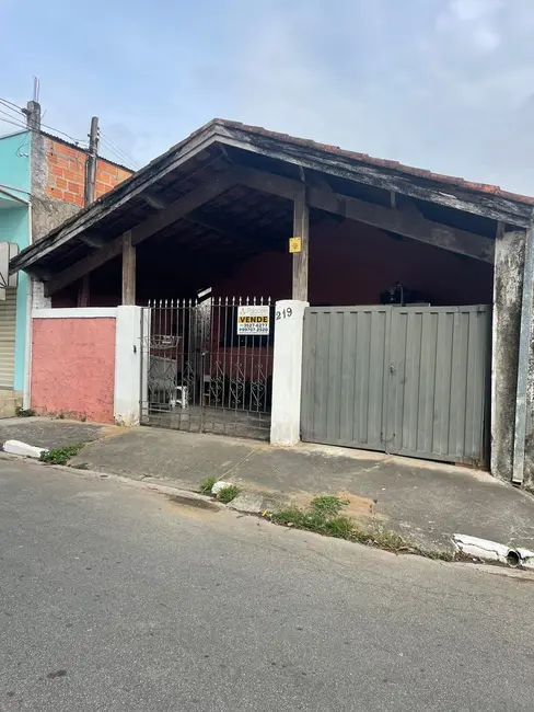 Foto 2 de Casa com 2 quartos à venda, 49m2 em Jardim Santa Cecília, Pindamonhangaba - SP