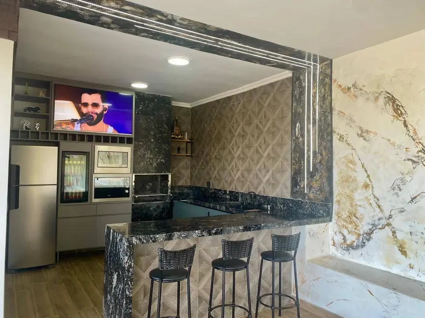 Foto 9 de Sobrado com 3 quartos à venda, 700m2 em Granjas Rurais Reunidas São Judas Tadeu, Taubate - SP