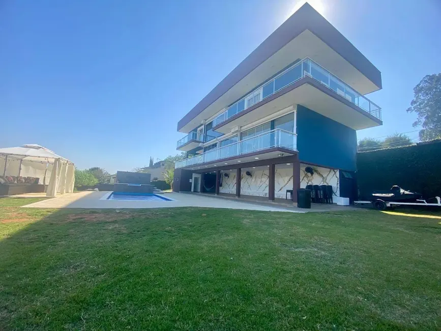 Foto 6 de Sobrado com 3 quartos à venda, 700m2 em Granjas Rurais Reunidas São Judas Tadeu, Taubate - SP