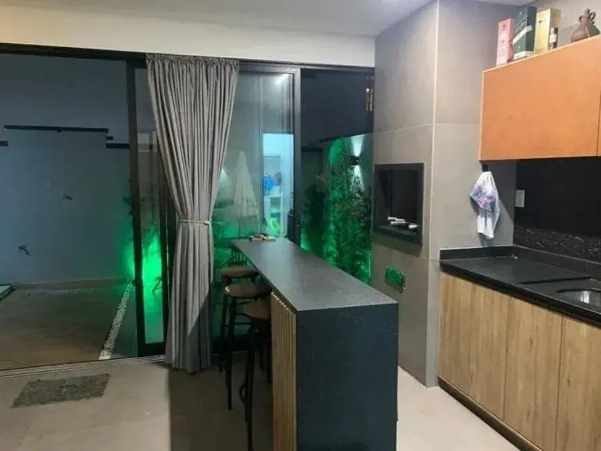 Foto 7 de Casa de Condomínio com 3 quartos à venda, 165m2 em Tremembe - SP