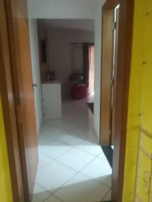 Foto 4 de Sobrado com 4 quartos à venda, 210m2 em Jardim Sonia Maria, Taubate - SP
