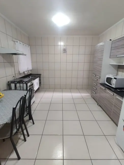 Foto 5 de Casa com 2 quartos à venda, 63m2 em Jardim Continental II, Taubate - SP
