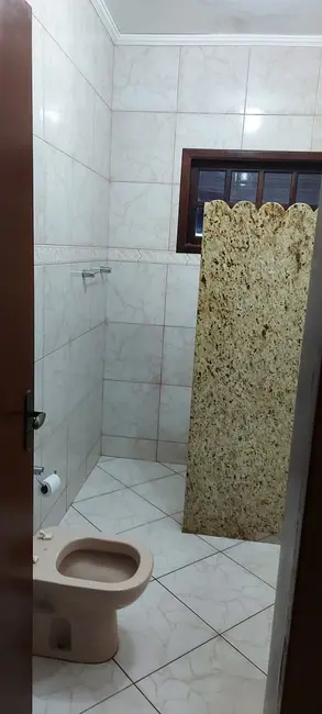 Foto 5 de Casa com 3 quartos à venda, 200m2 em Conjunto Residencial Araretama, Pindamonhangaba - SP