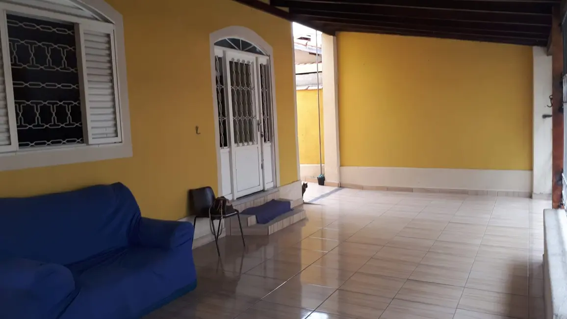 Foto 2 de Casa com 3 quartos à venda, 110m2 em Residencial Comercial Cidade Vista Alegre, Pindamonhangaba - SP