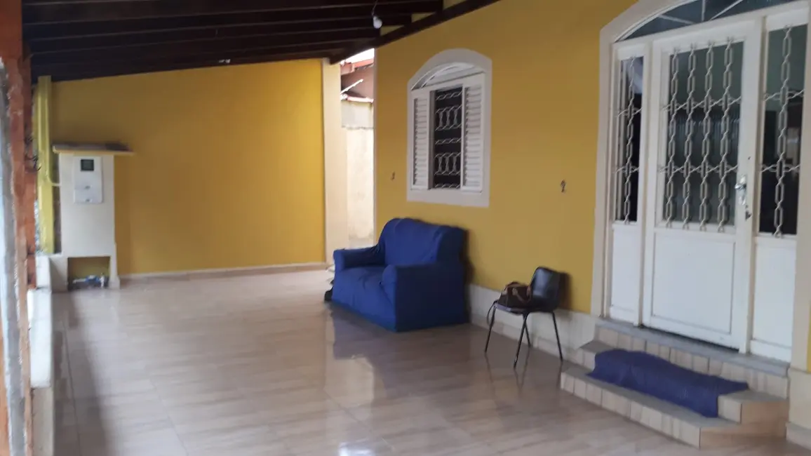 Foto 1 de Casa com 3 quartos à venda, 110m2 em Residencial Comercial Cidade Vista Alegre, Pindamonhangaba - SP