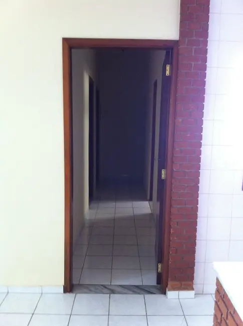 Foto 6 de Casa com 3 quartos à venda, 167m2 em Vila Rica, Pindamonhangaba - SP