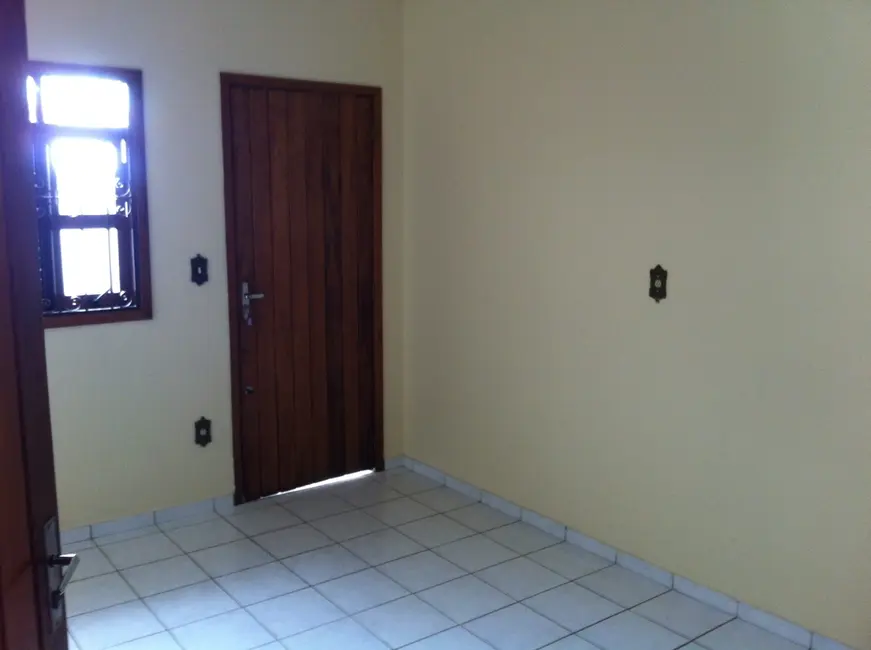 Foto 5 de Casa com 3 quartos à venda, 167m2 em Vila Rica, Pindamonhangaba - SP