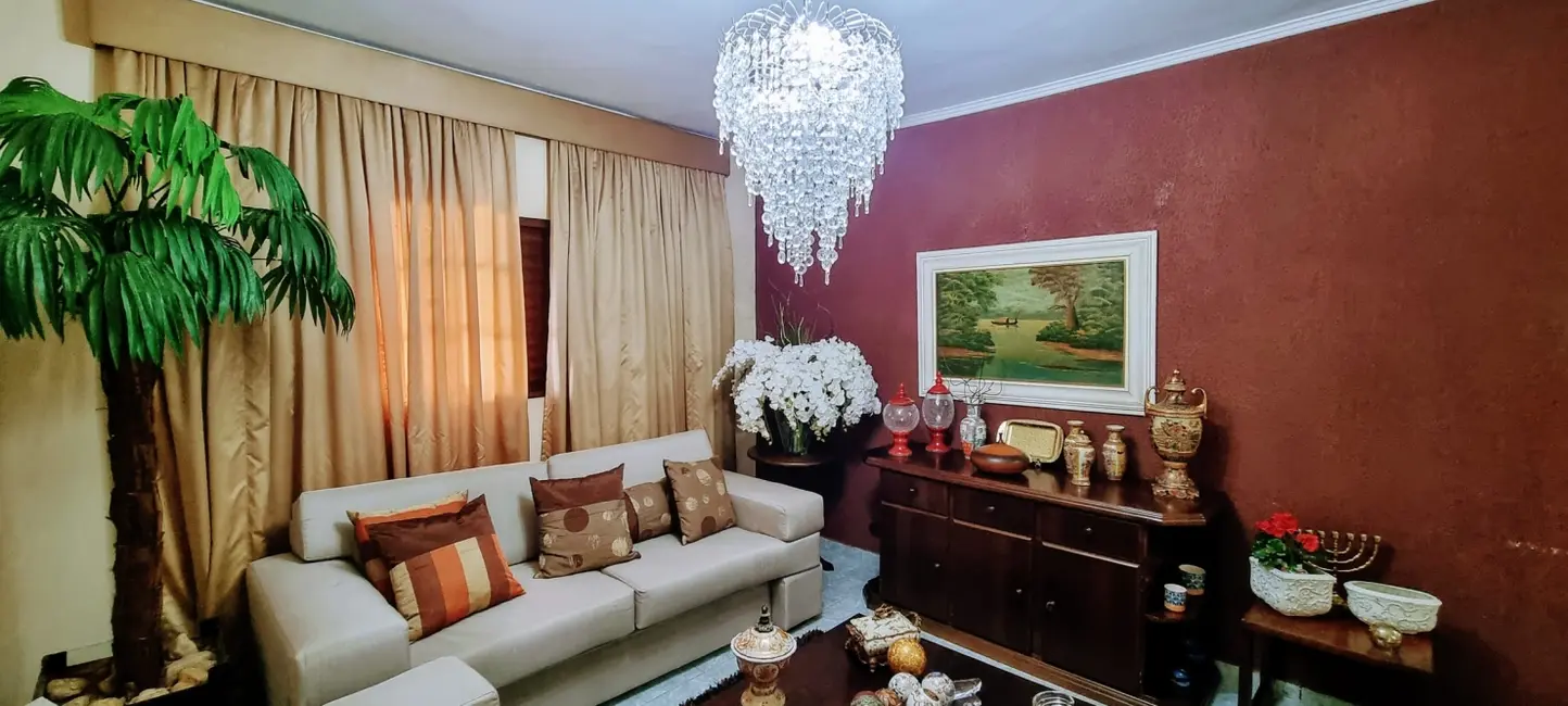 Foto 2 de Casa com 3 quartos à venda, 127m2 em Parque das Rosas, Roseira - SP